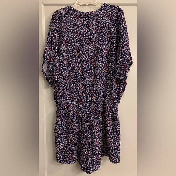 Rails Minka Tie Front V Neck Short Sleeve Mini Romper Blue/Pink Floral - Large - Picture 7 of 12